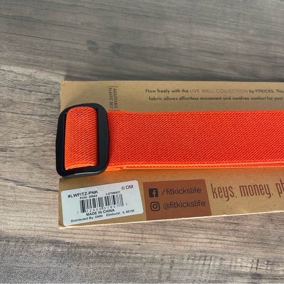 Brand new FitZip exercise waist pouch bag - Picture 3 of 6